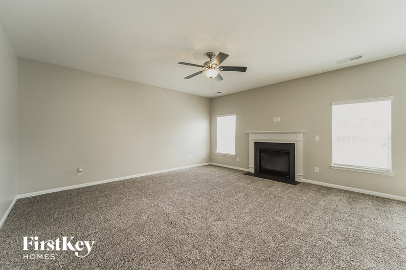 5334 Hackberry Lane 5 Beds House for Rent - Photo Gallery 4