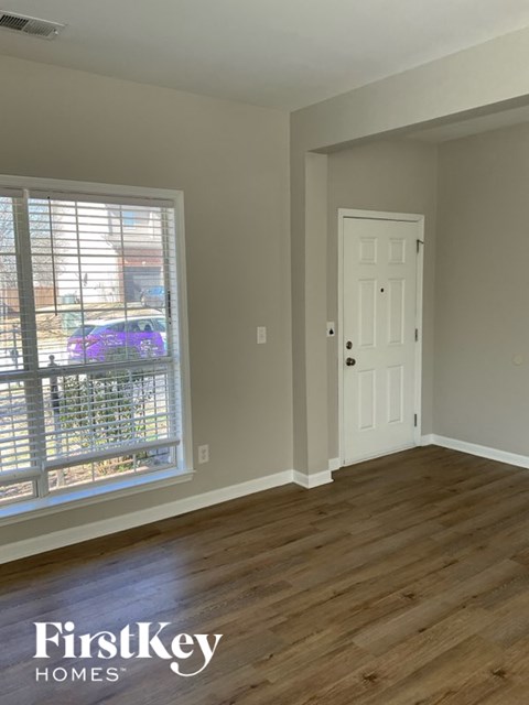 535 Bentmoor Drive 3 Beds Apartment for Rent