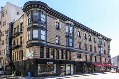 72 Gough Street Studio Apartment for Rent