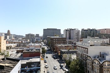 1008 Larkin Street Studio-2 Beds Apartment for Rent - Photo Gallery 5
