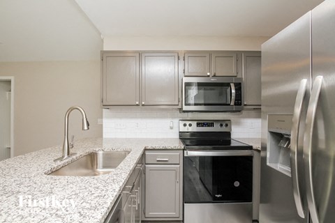 128 Lismark Drive 3 Beds Apartment for Rent