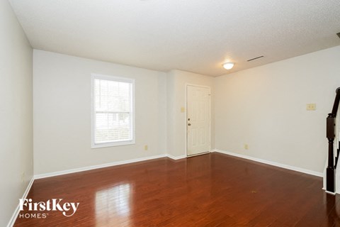 1204 N Aberdeen Drive 3 Beds Apartment for Rent