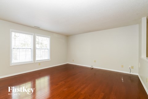 1204 N Aberdeen Drive 3 Beds Apartment for Rent
