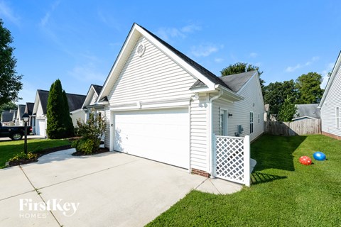 1946 Longmont Drive 3 Beds Apartment for Rent