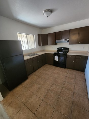 3322 East Presidio Road