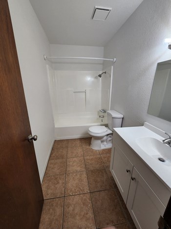 3322 East Presidio Road