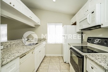 1115 12th Ave SW 3 Beds House for Rent - Photo Gallery 6