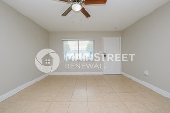 8310 REDFIELD DR 3 Beds House for Rent - Photo Gallery 4