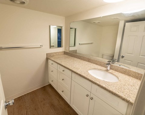 Amber Crest Apartments