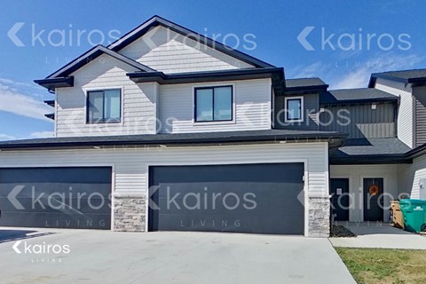 6910 Bluebell Ct 3 Beds Apartment for Rent