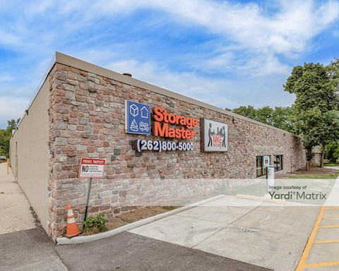 Storage Units for Rent available at 2735 North Calhoun Road, Brookfield, WI 53005