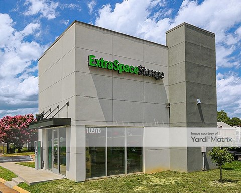 Storage Units for Rent available at 10976 Patriot Hwy, Fredericksburg, VA 22408