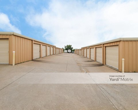 Storage Units for Rent available at 2300 North 9Th Street, Tulsa, OK 74012