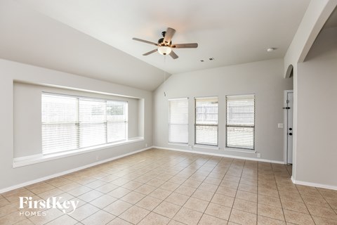 709 Loftin Street 3 Beds Apartment for Rent