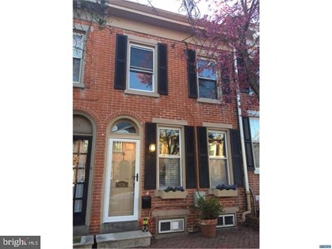 1719 N Scott St 3 Beds Apartment for Rent