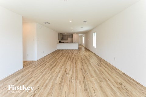 8814 Bar Harbor Drive 4 Beds Apartment for Rent
