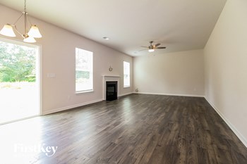 3 Wild Lily Drive 4 Beds House for Rent - Photo Gallery 2