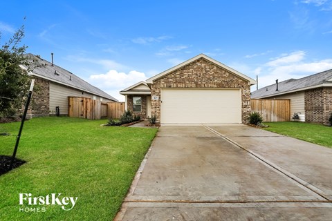 423 Jewett Meadow Drive 3 Beds Apartment for Rent