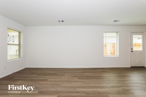 423 Jewett Meadow Drive 3 Beds Apartment for Rent