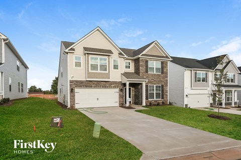 513 Hillpark Lane 4 Beds Apartment for Rent