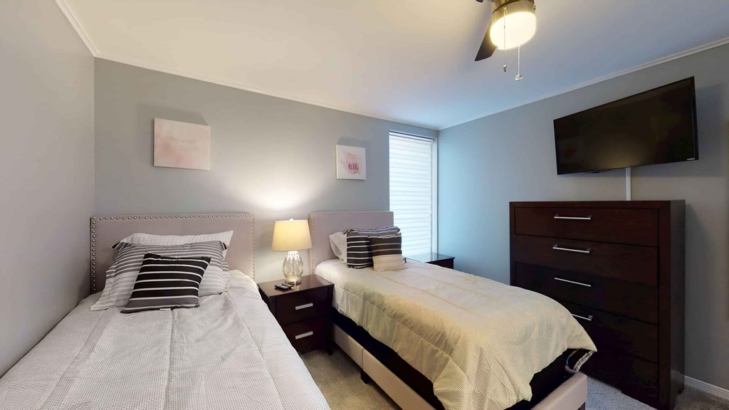 508 East Avenue J, 2 Beds Apartment for Rent - Photo Gallery 15