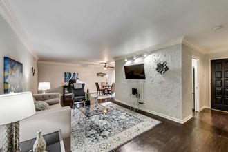 566 E Avenue J Apt B2, Grand Prairie, 2 Beds Apartment for Rent