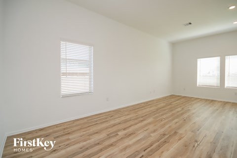445 Maple Bend Lane 4 Beds Apartment for Rent