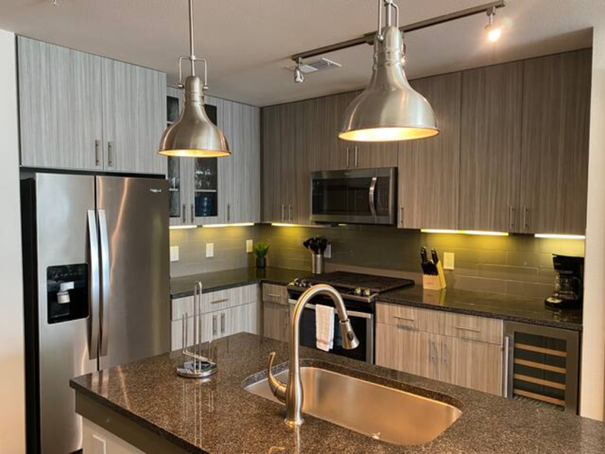 RD044 - Large Skyline View 1Bedroom And Loft