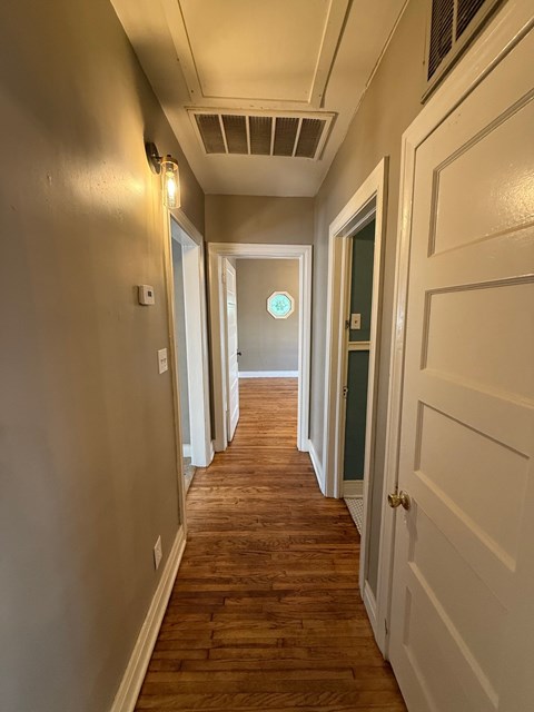 1911 West Archer Place 3 Beds Apartment for Rent