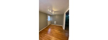 0/1 400 sqft
