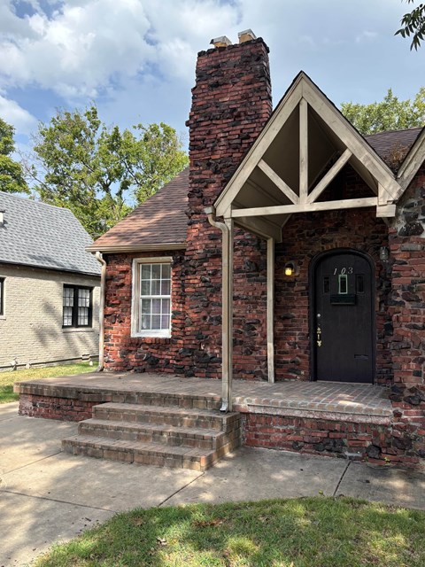 103 N Delaware Ave 1 Apartment for Rent