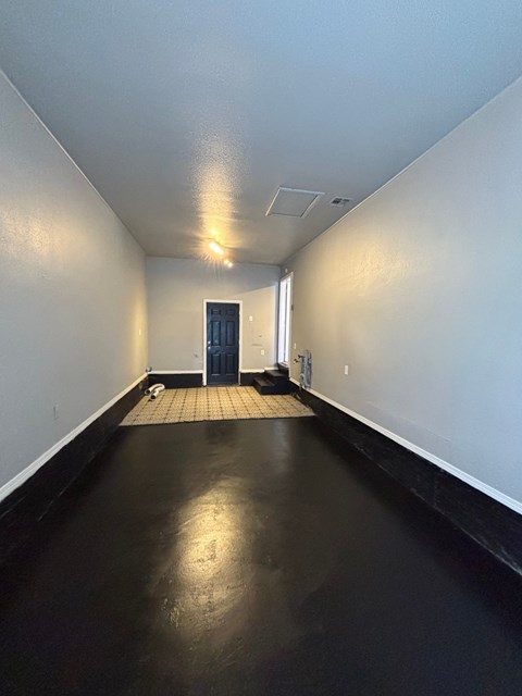 549 East 47Th Place North 3 Beds Apartment for Rent