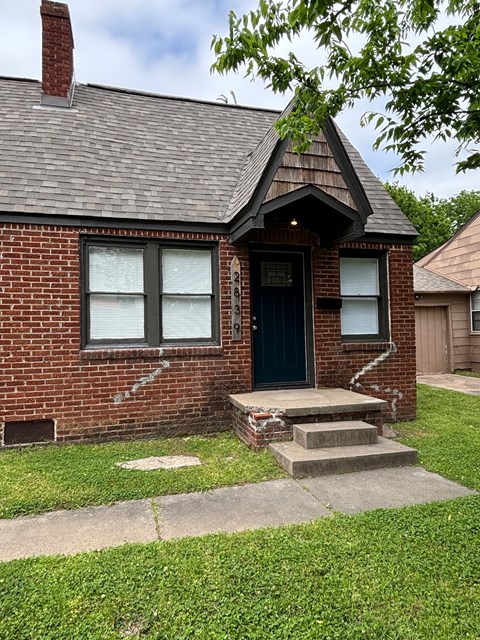 2839 East Admiral Place 1 Apartment for Rent
