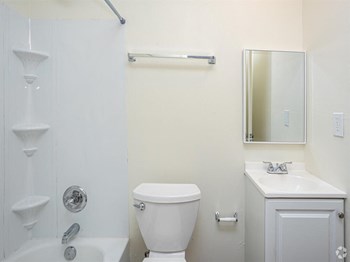 11620 Airline Hwy 2-3 Beds Apartment for Rent - Photo Gallery 2