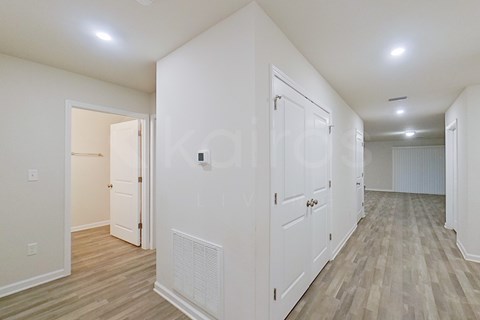21617 Yosemite Blvd 4 Beds Apartment for Rent
