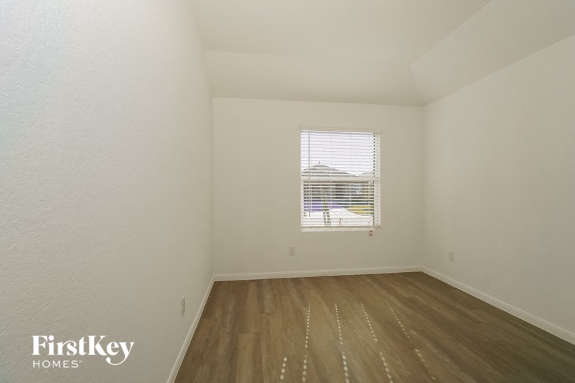 10639 Erinita Way 3 Beds House for Rent - Photo Gallery 11