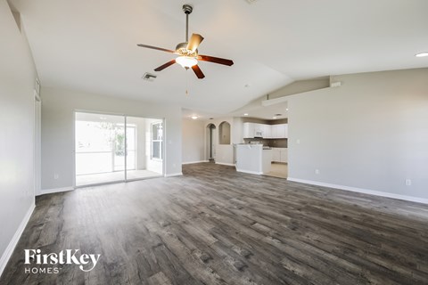1933 NW 17Th Terrace 3 Beds Apartment for Rent