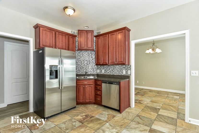 811 Royal Oaks Drive 3 Beds House for Rent - Photo Gallery 6