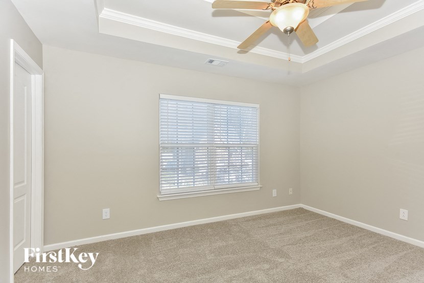 811 Royal Oaks Drive 3 Beds House for Rent - Photo Gallery 8