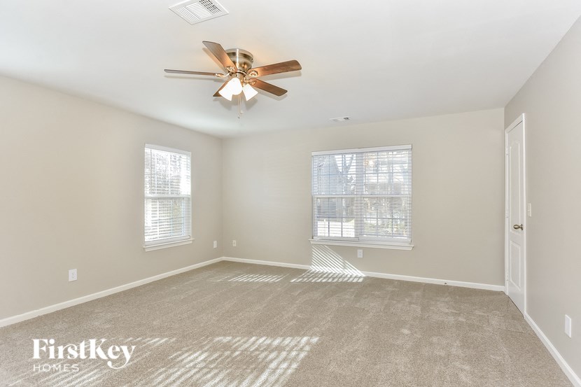 811 Royal Oaks Drive 3 Beds House for Rent - Photo Gallery 9