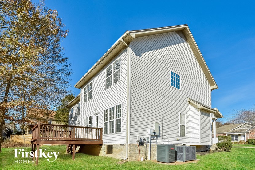 811 Royal Oaks Drive 3 Beds House for Rent - Photo Gallery 14