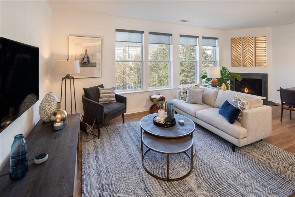 Riverwalk Apartments