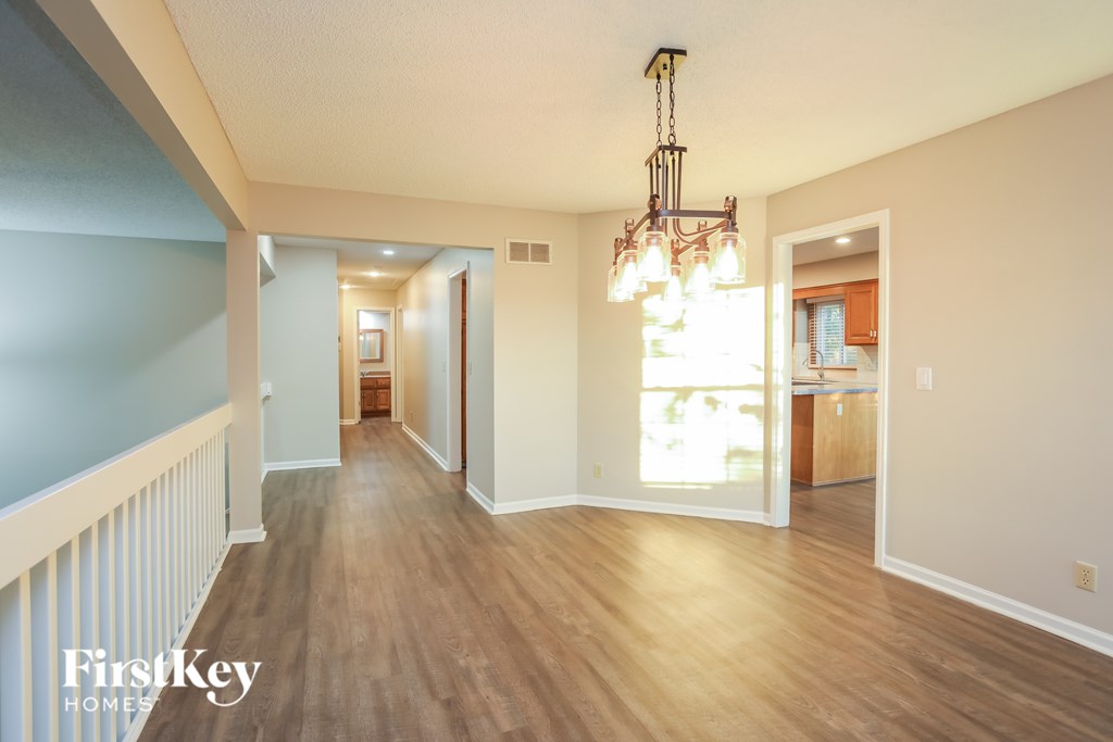 15102 131st Street 3 Beds House for Rent - Photo Gallery 5