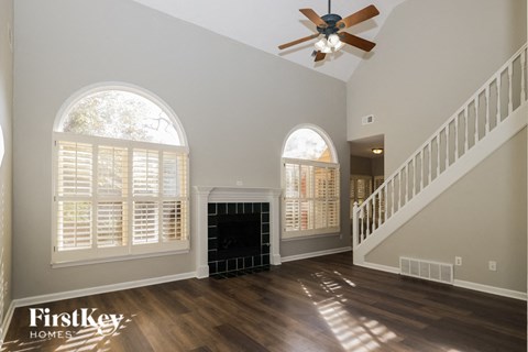 8995 COUNTRY LEAF COVE 4 Beds Apartment for Rent