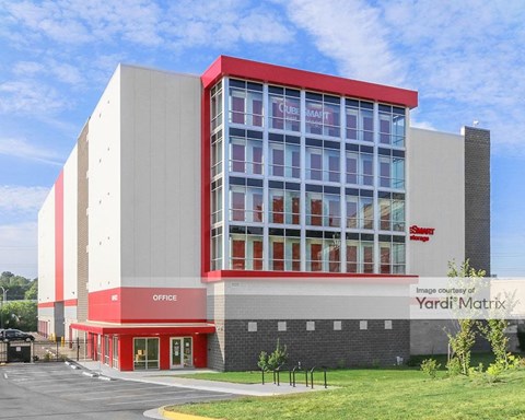 Storage Units for Rent available at 2645 Shirlington Road, Arlington, VA 22206
