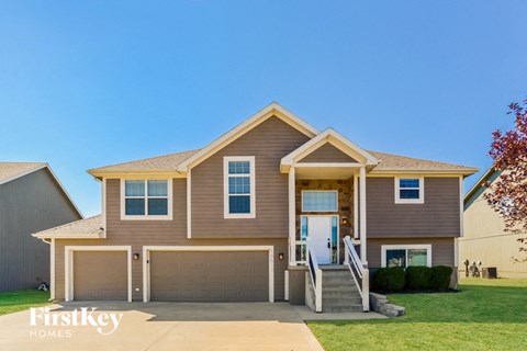 10511 Augusta Drive 4 Beds Apartment for Rent