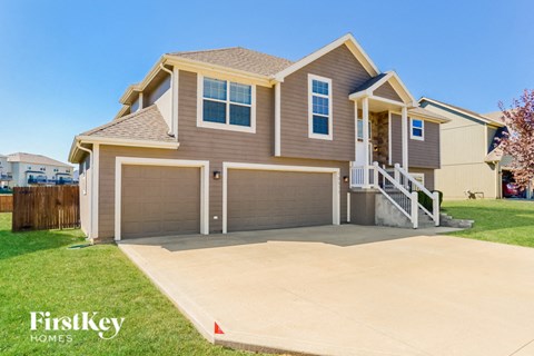 10511 Augusta Drive 4 Beds House for Rent - Photo Gallery 2