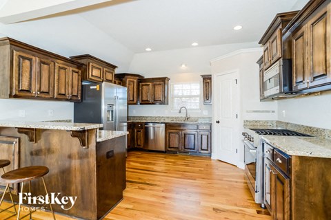 10511 Augusta Drive 4 Beds House for Rent - Photo Gallery 6