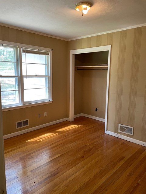 1512 2Nd Place Nw 3 Beds Apartment for Rent