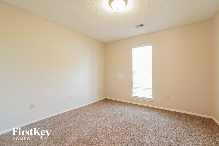 7212 Layne Drive Studio House for Rent - Photo Gallery 12